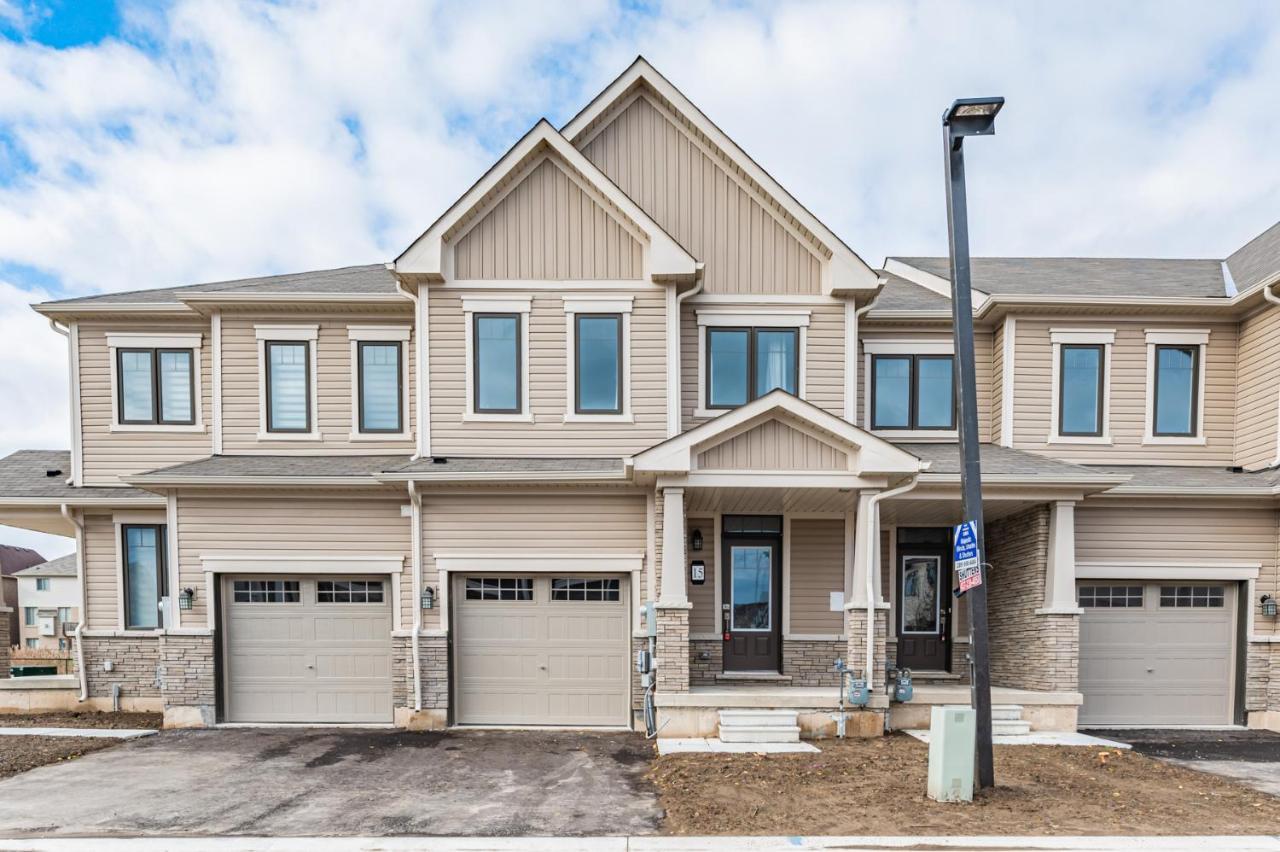 Luxury Townhouse Close To Fairview Casino In Niagara Falls Villa Exteriör bild