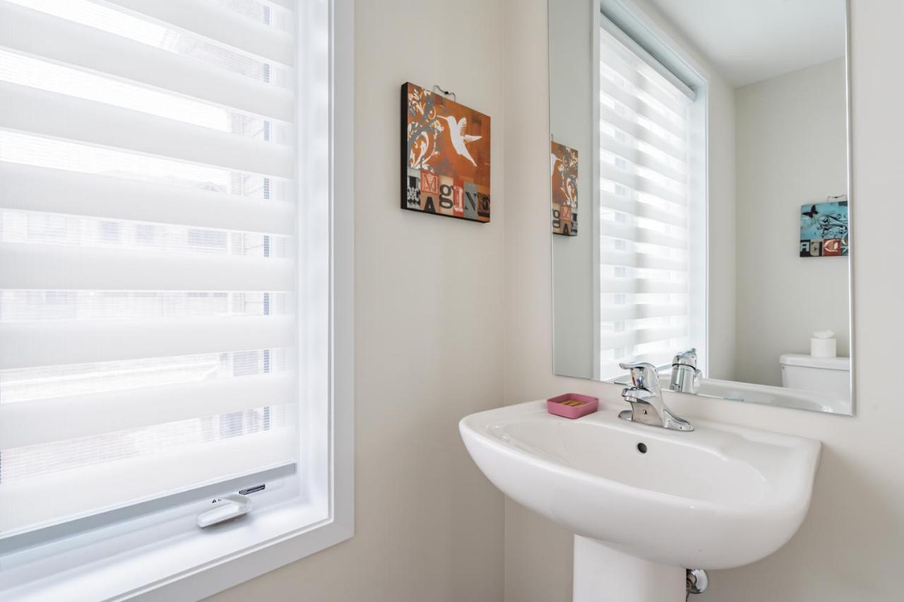 Luxury Townhouse Close To Fairview Casino In Niagara Falls Villa Exteriör bild