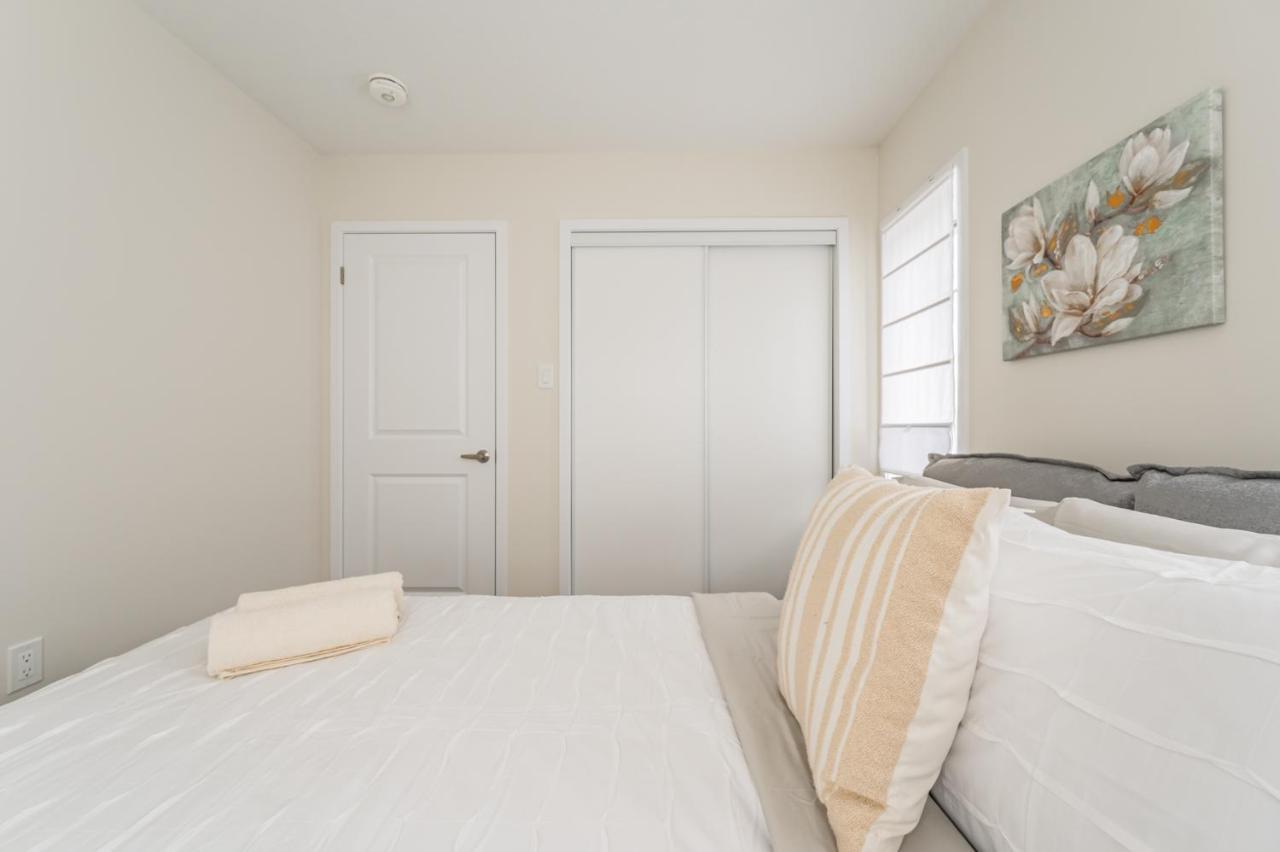 Luxury Townhouse Close To Fairview Casino In Niagara Falls Villa Exteriör bild