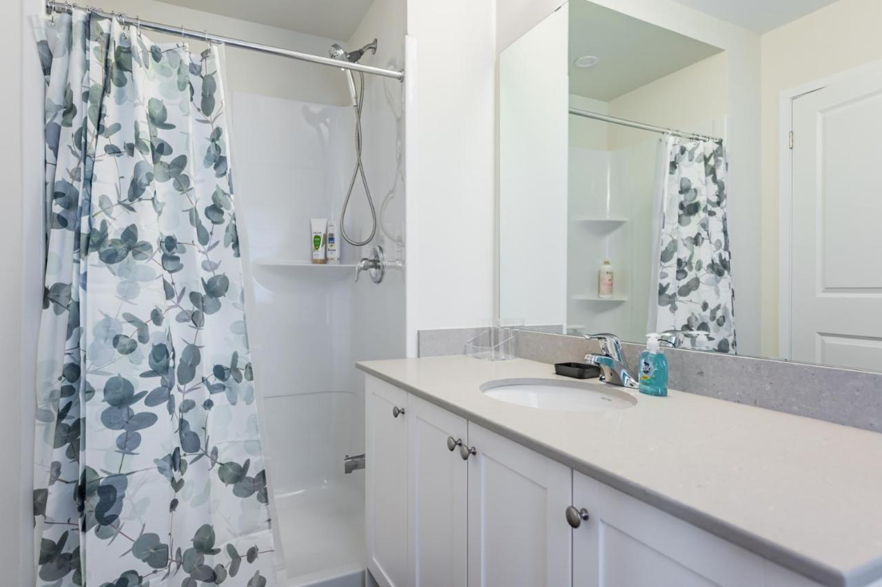 Luxury Townhouse Close To Fairview Casino In Niagara Falls Villa Exteriör bild