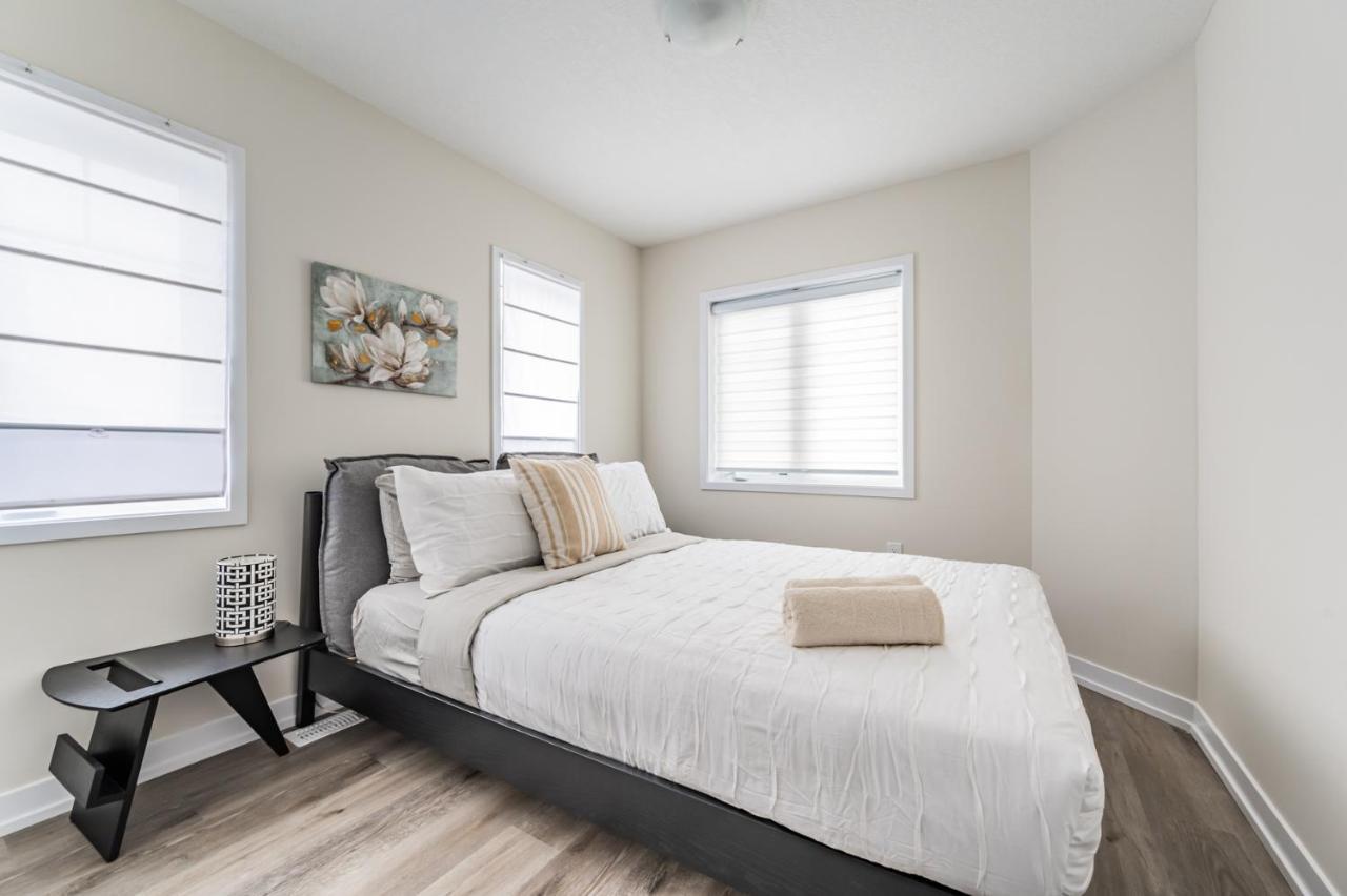 Luxury Townhouse Close To Fairview Casino In Niagara Falls Villa Exteriör bild